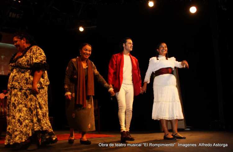 Simona Chirinos, Livia M&eacute;ndez, Jos&eacute; Leonardo Ontiveros, Barbara Soto